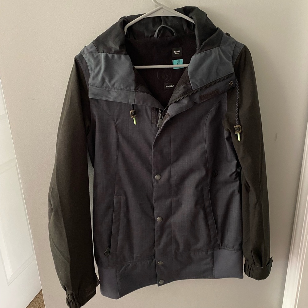Women’s Volcom winter jacket